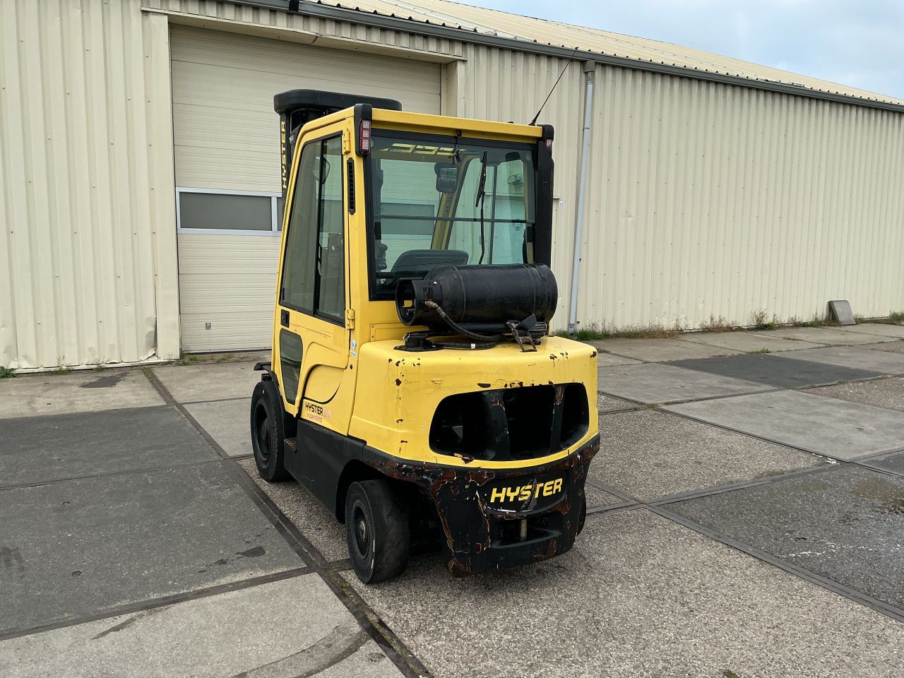 Te Koop Hyster LPG bouwjaar 2019 7 meter mast quatromast