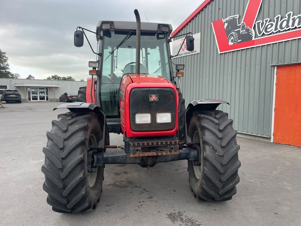 Massey Ferguson 4255
