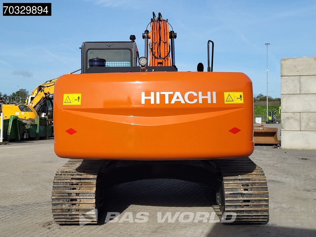 Hitachi ZX220 LC-5G