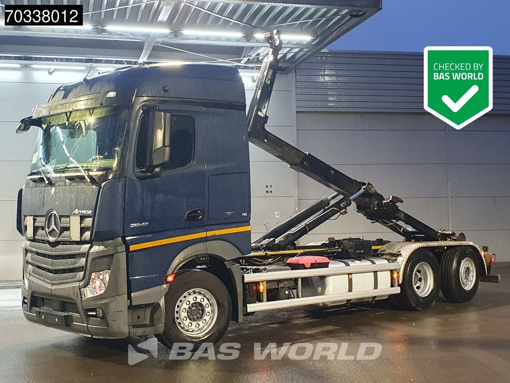 Mercedes Actros 2542 6X2 HIAB XR21S59 containersystem Lift+steering axle Euro 5