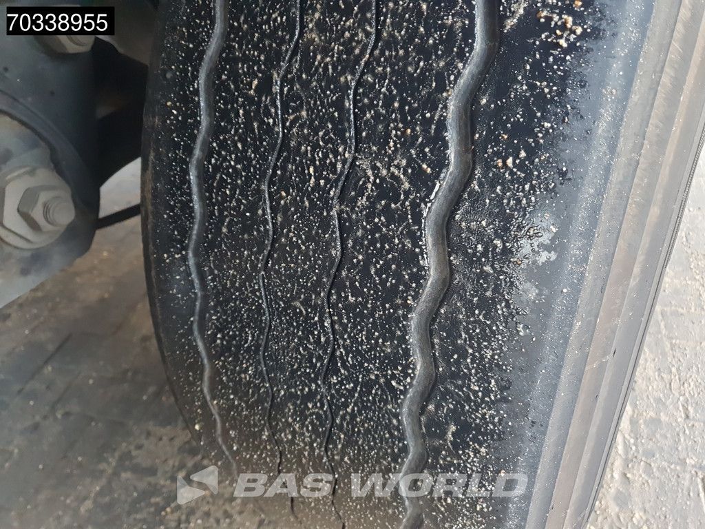 Krone SD Lift Axle MOT 09/27