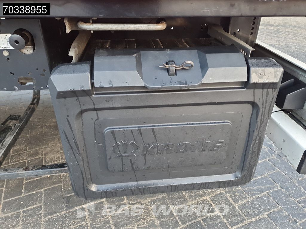 Krone SD Lift Axle MOT 09/27