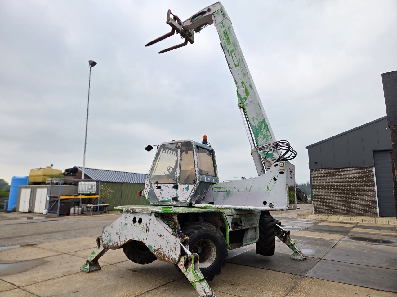 Merlo Roto 30.13 EV verreiker