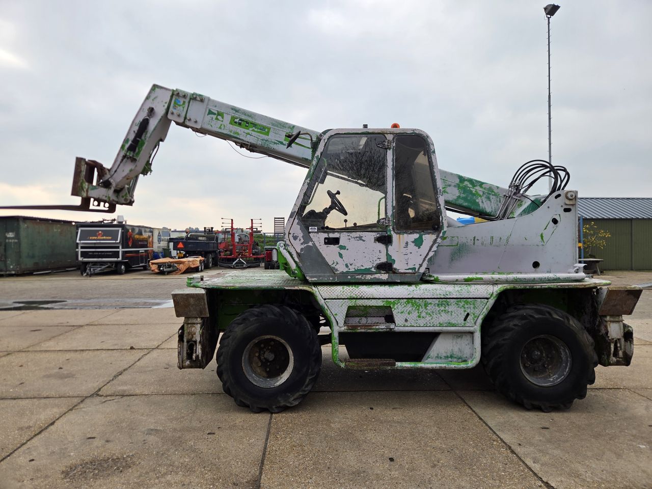 Merlo Roto 30.13 EV verreiker