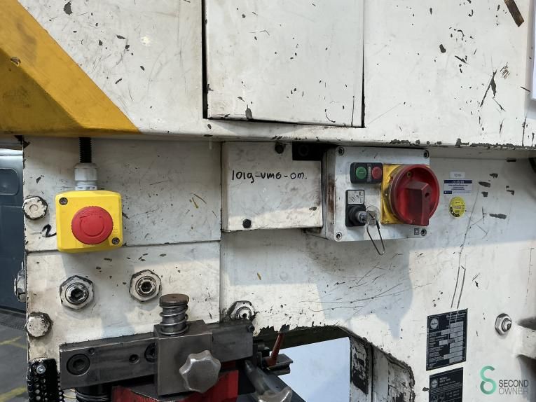Pons-knipmachines Mubea KBLH1000