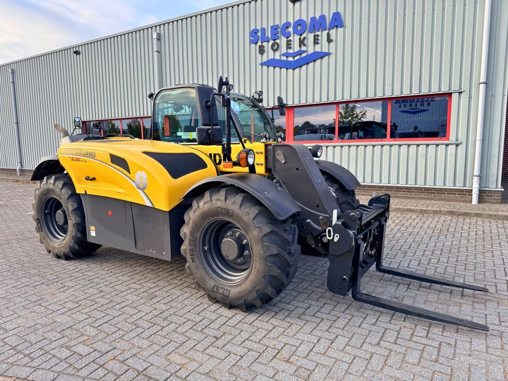 New Holland TH6.36 Plus 4WD