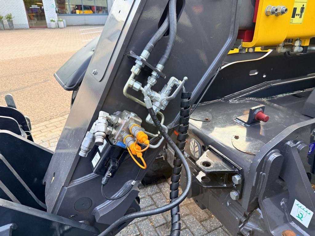 New Holland TH6.36 Plus 4WD