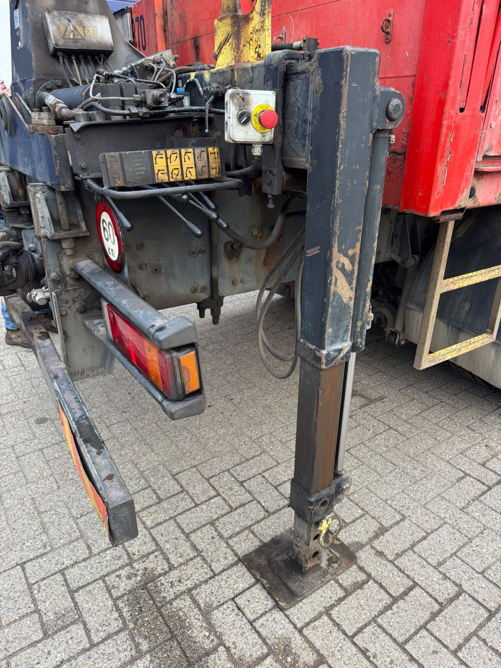 DAF CF 75 **BELGIAN TRUCK-MANUAL PUMP**