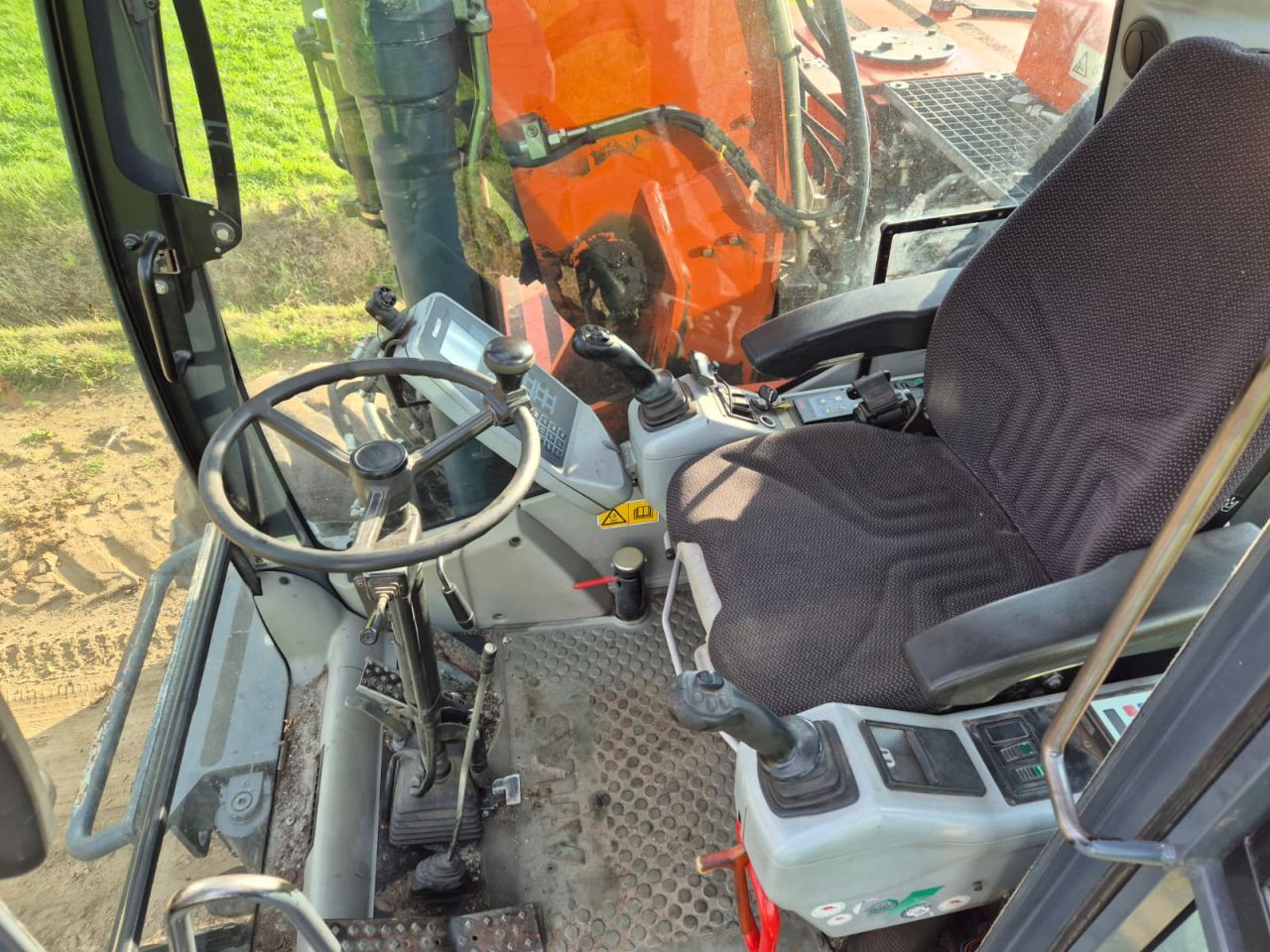 Atlas / Terex TW 160 en Atlas 150 W met draaikantelconnector