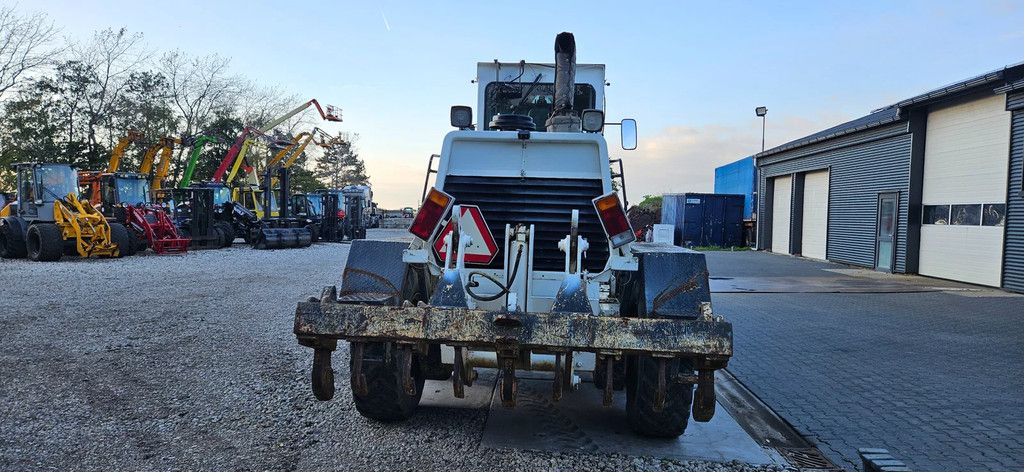 Komatsu GD650 A GRADER