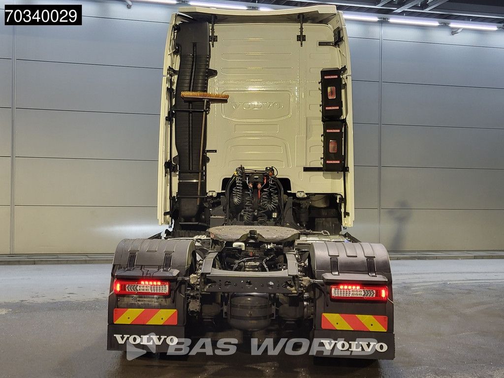 Volvo FH 500 4X2 XL 2xTanks Navi Standklima ACC