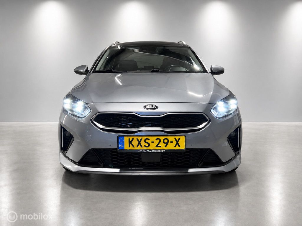 Kia Ceed Sportswagon 1.6 GDI PHEV ExecutiveLine | Schuif-Kanteldak| Trekhaak | Stuur-Stoel verwarming