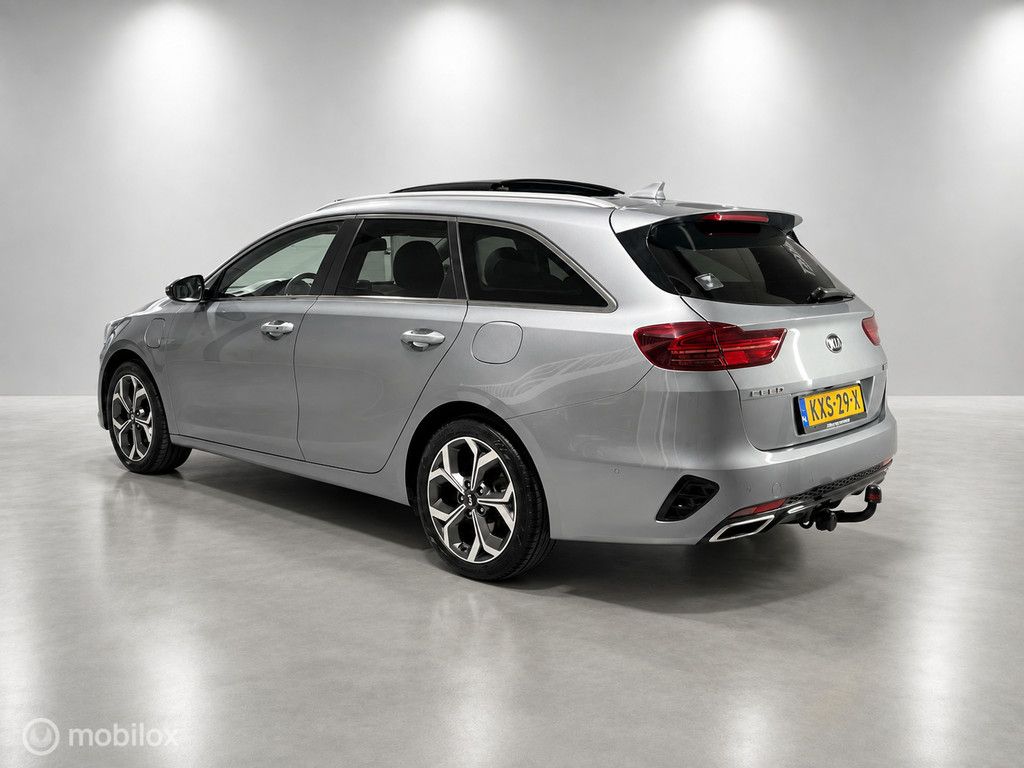 Kia Ceed Sportswagon 1.6 GDI PHEV ExecutiveLine | Schuif-Kanteldak| Trekhaak | Stuur-Stoel verwarming