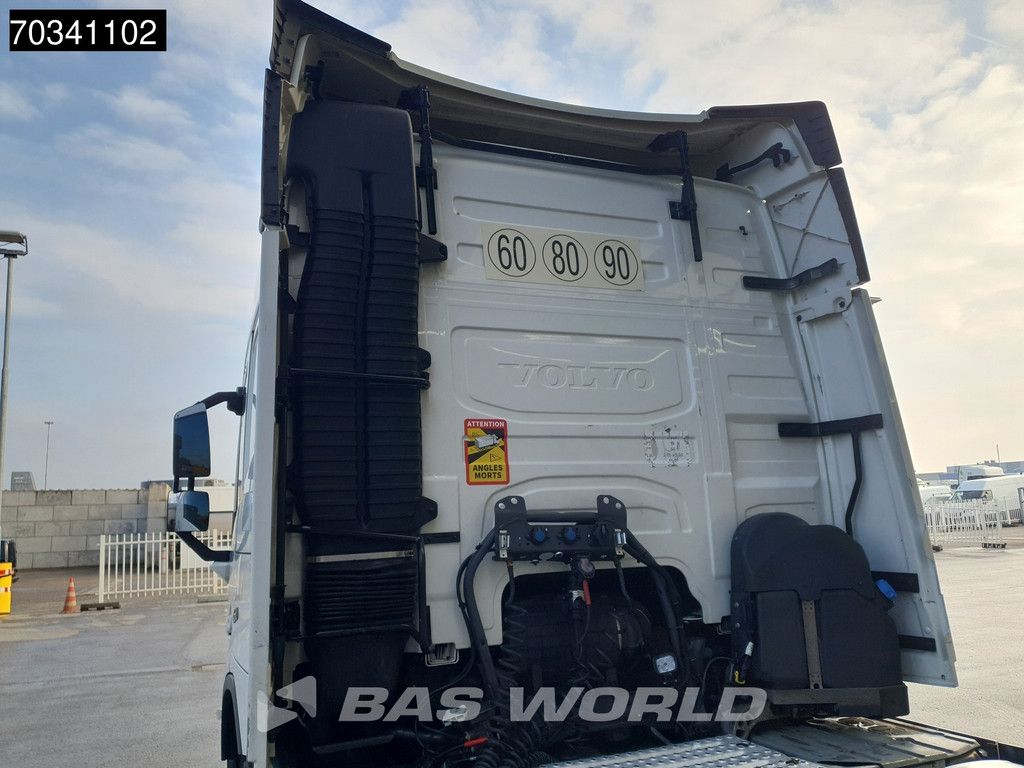 Volvo FM 460 4X2 D13! Globe 2x Tanks Navi