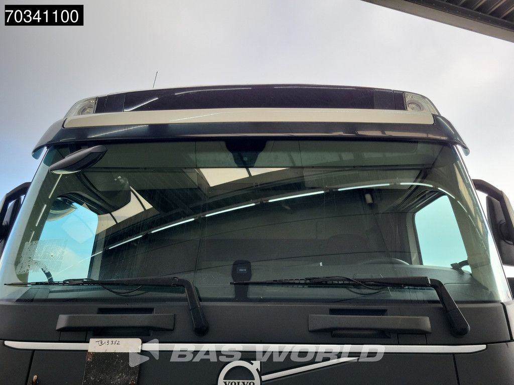 Volvo FM 460 4X2 D13! Globe 2x Tanks Navi