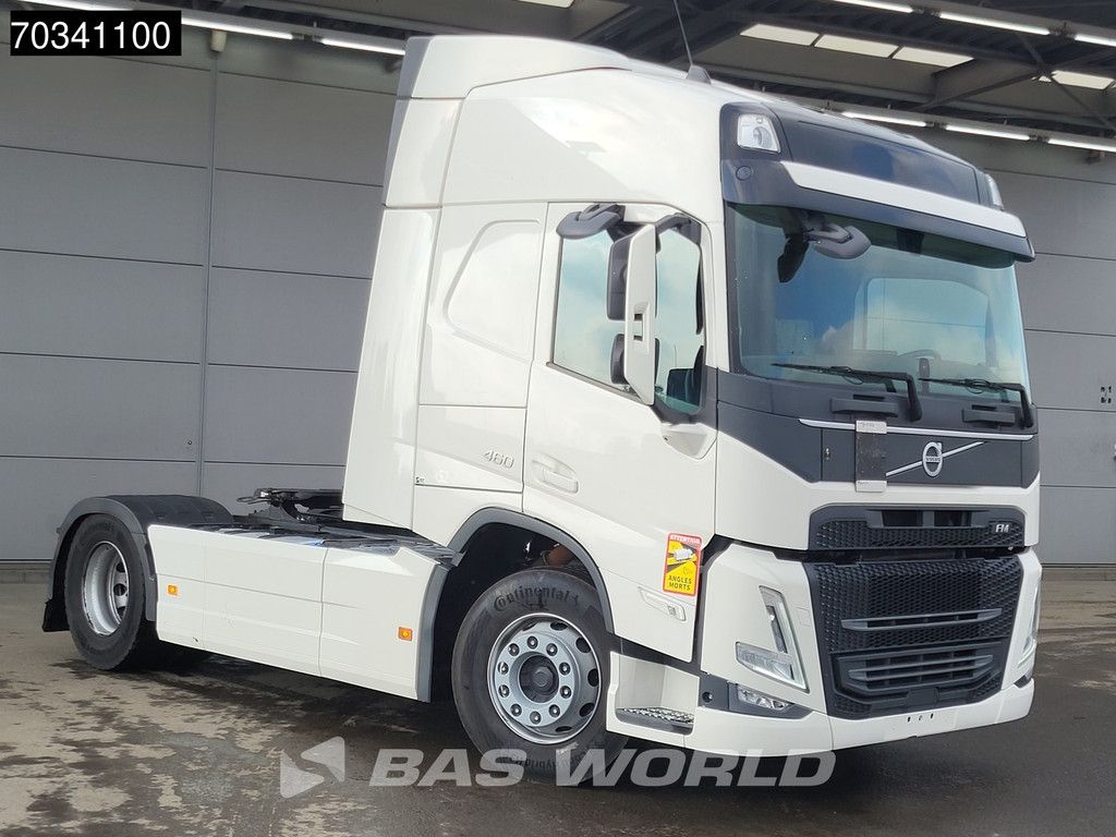 Volvo FM 460 4X2 D13! Globe 2x Tanks Navi
