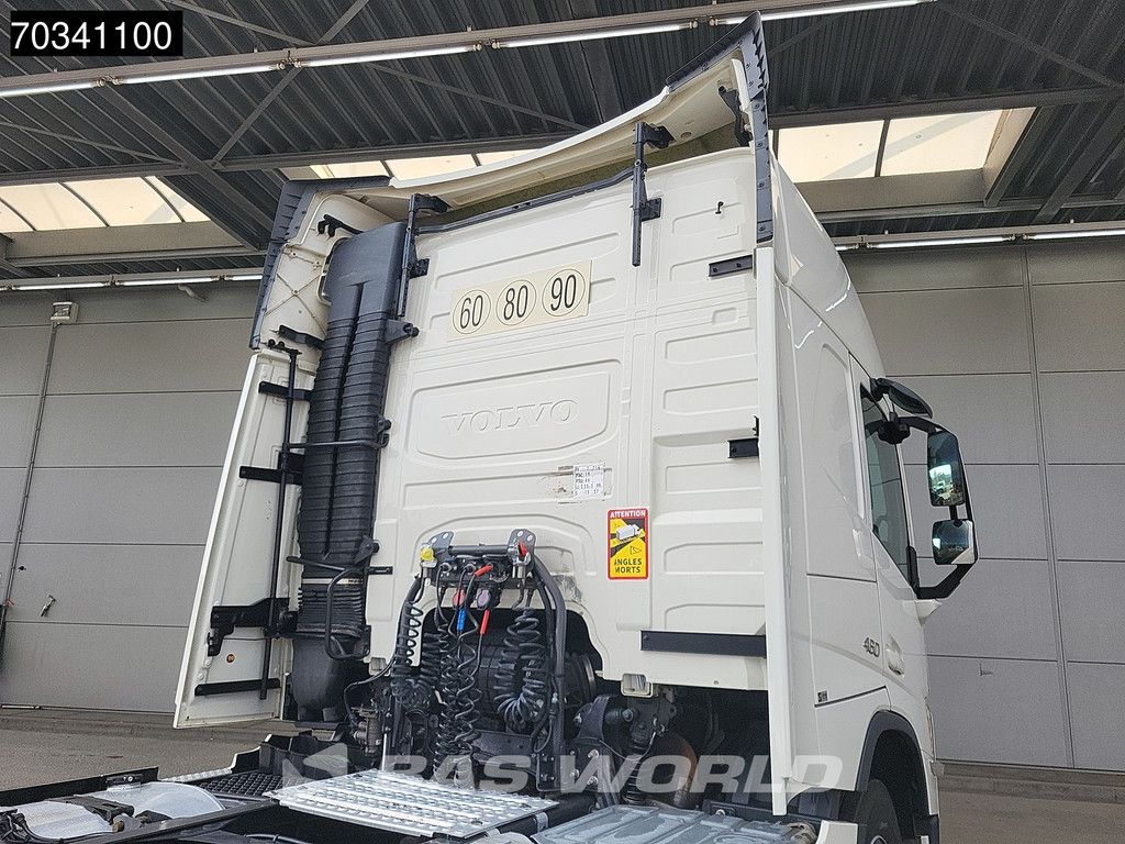 Volvo FM 460 4X2 D13! Globe 2x Tanks Navi