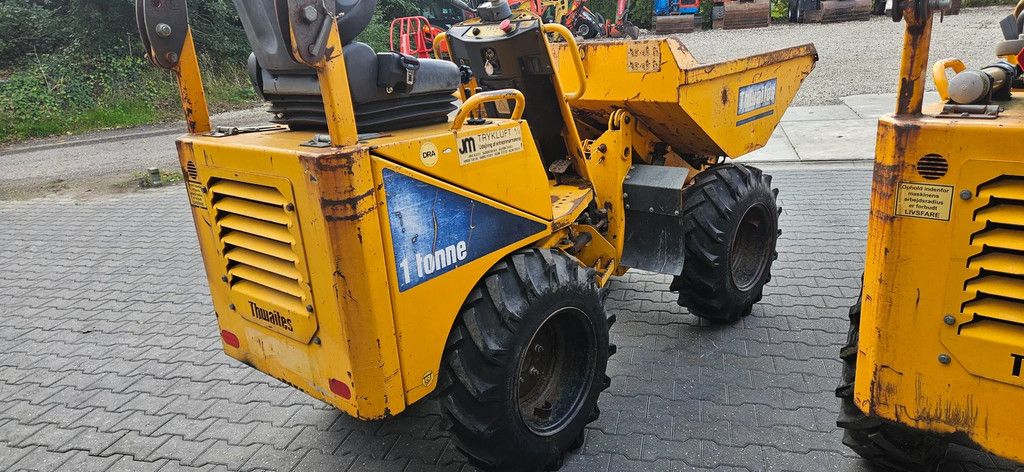 Thwaites 1 TONNE MACH 2001