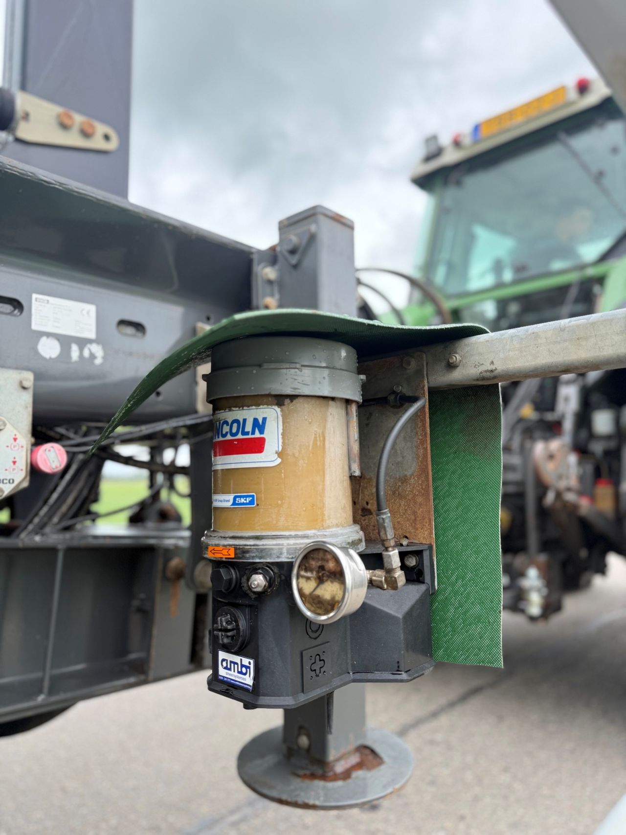 Toplift Staja haakarm carrier