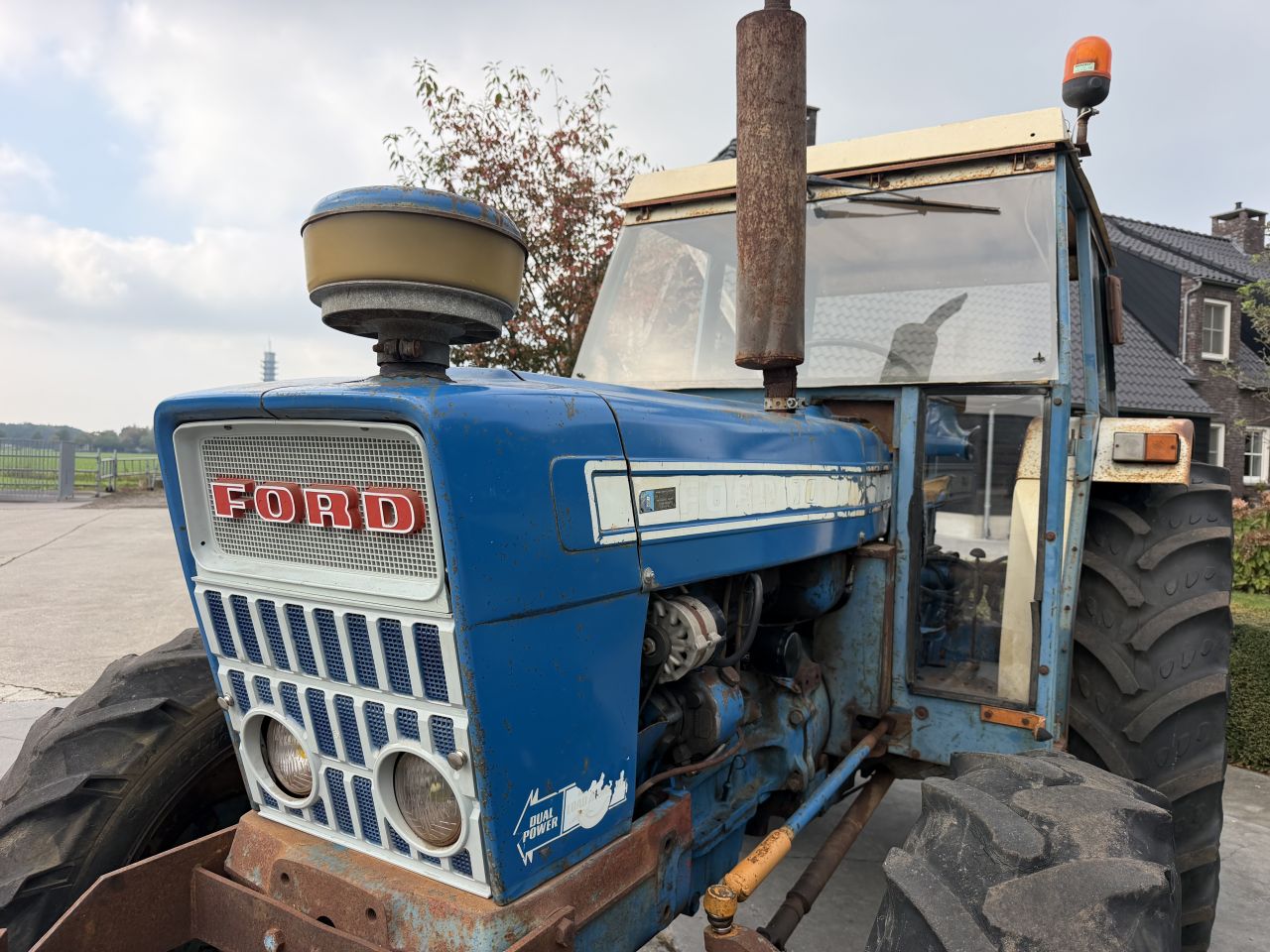 Ford 7000 4wd dualpower