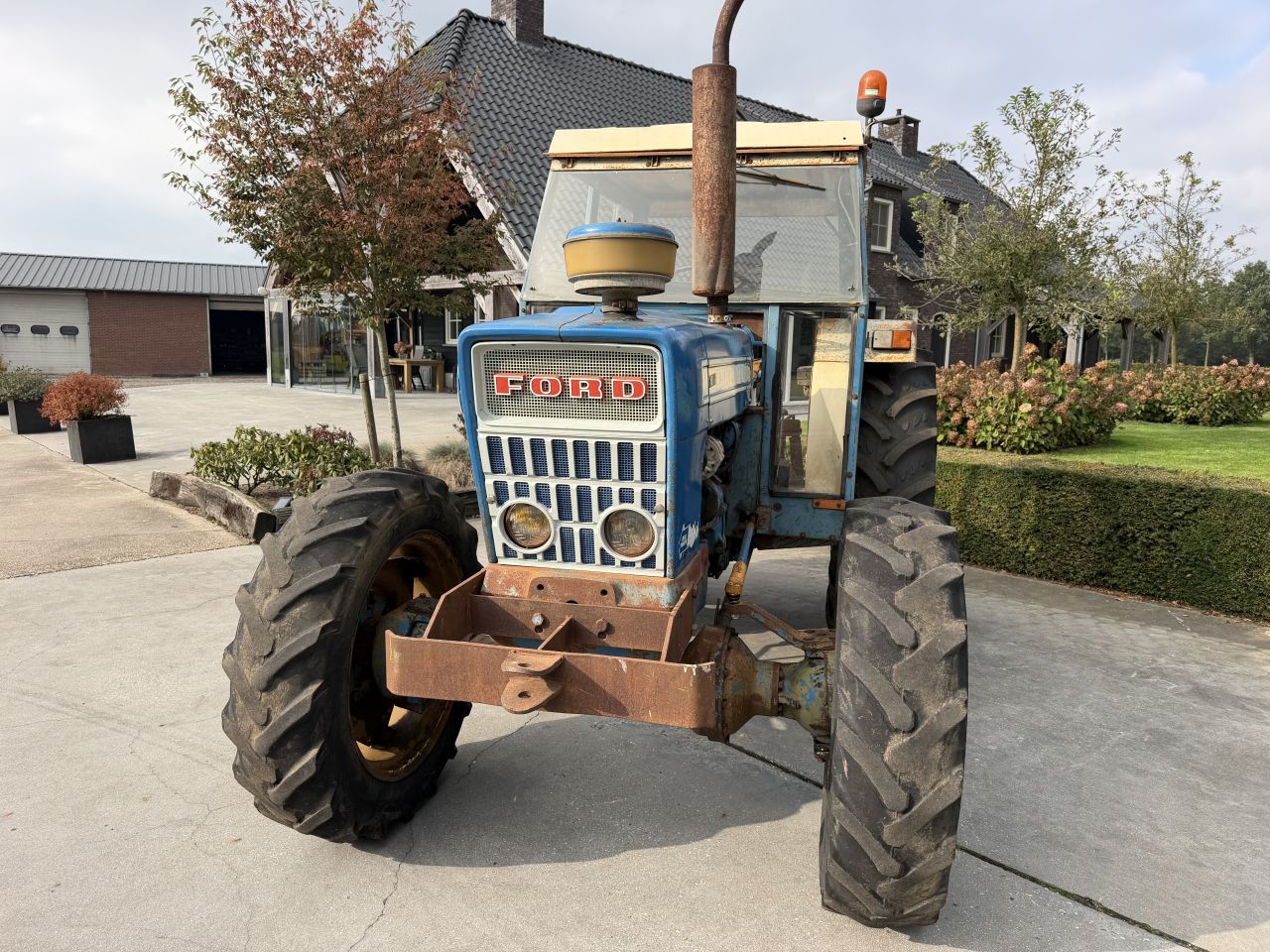 Ford 7000 4wd dualpower