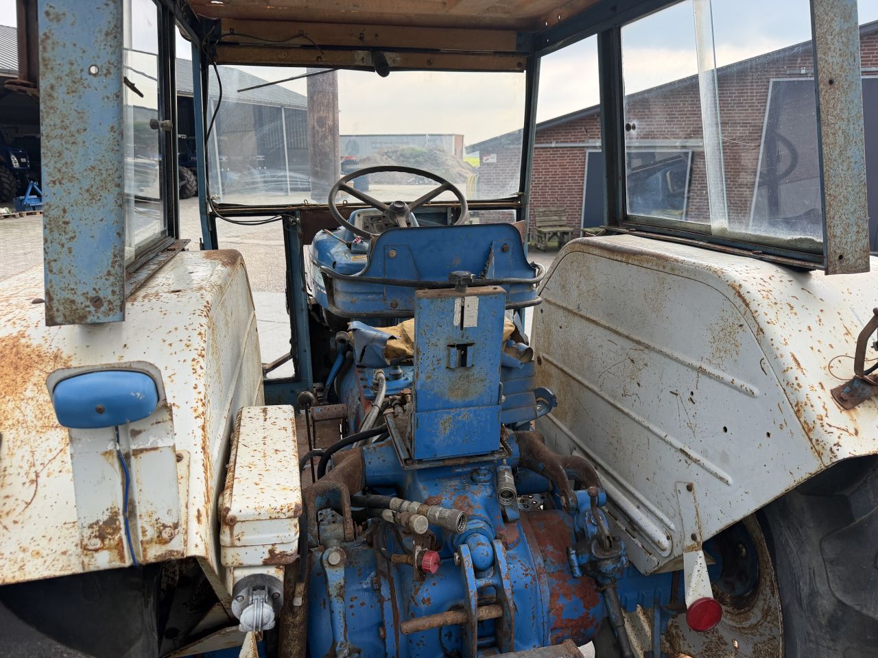 Ford 7000 4wd dualpower