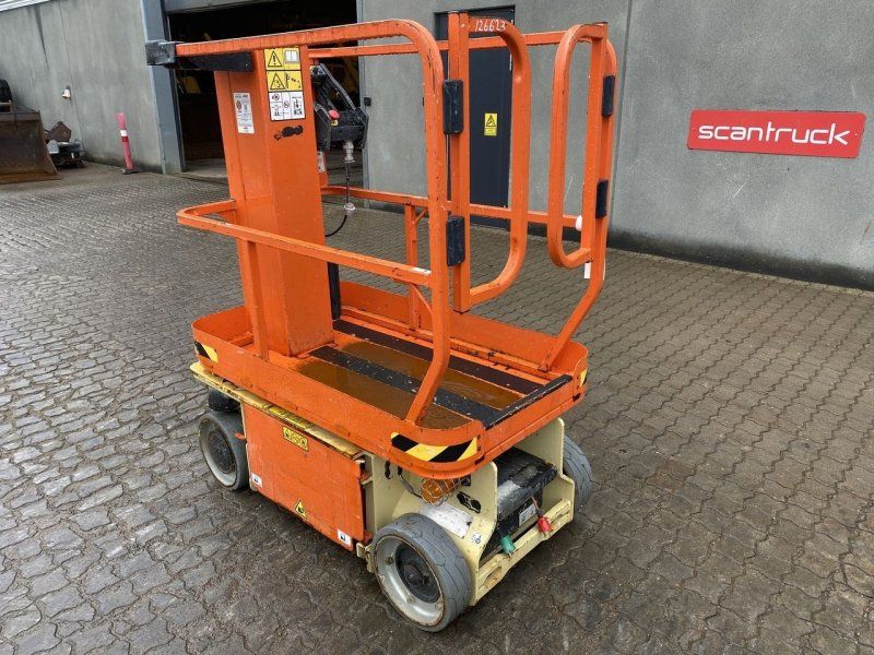 JLG 1230ES