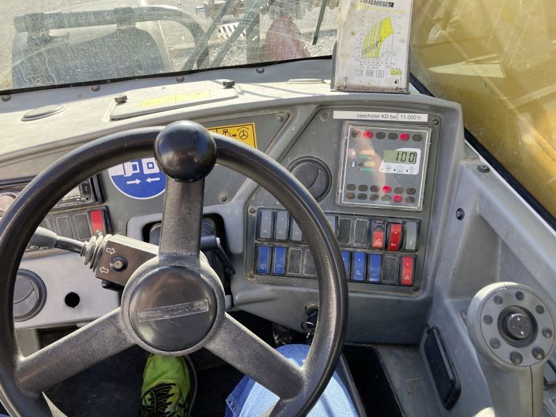 Liebherr 435-10  *Reparaturbedürftig*