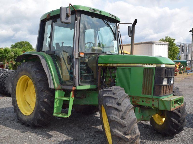 John Deere 6100