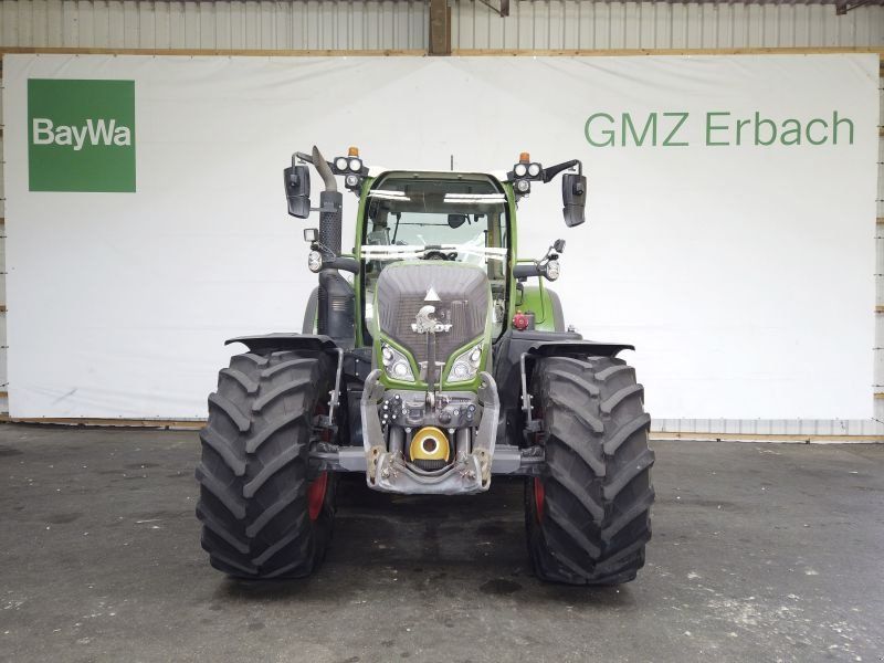 Fendt 724 VARIO S4 PROFI PLUS