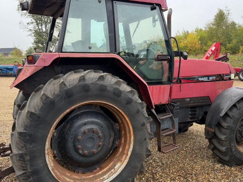 Case IH Maxxum 5130