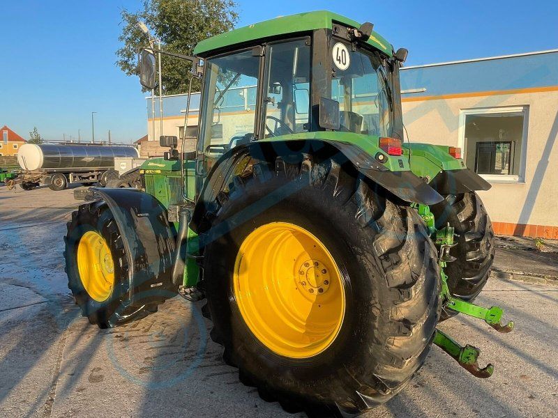 John Deere 6410