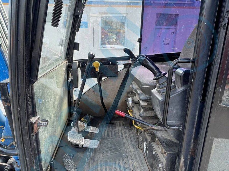 JCB 8060