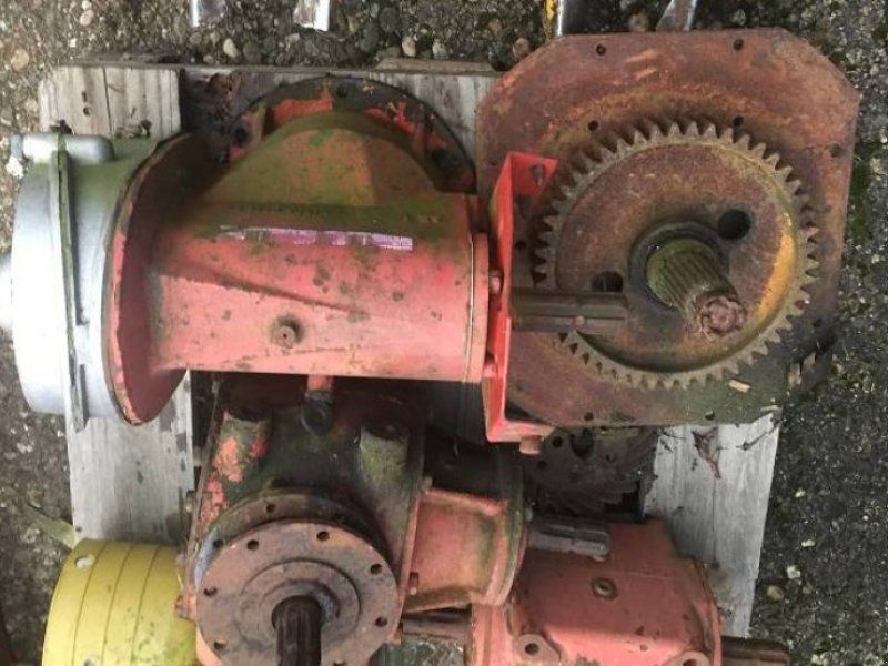 Sauerburger H3000 ETs Getriebe, Riemenscheibe, Seitengetriebe