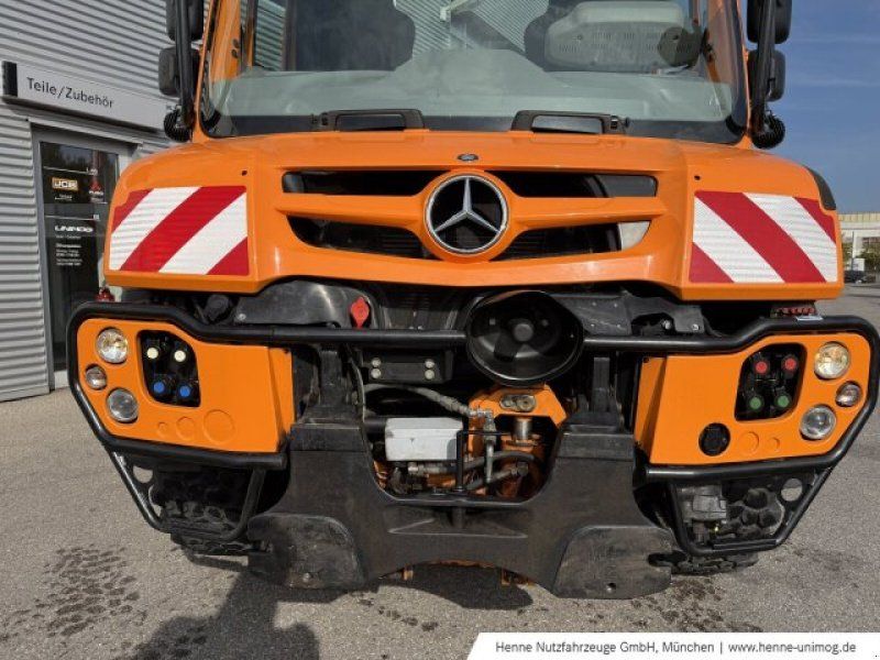 Mercedes-Benz U 318