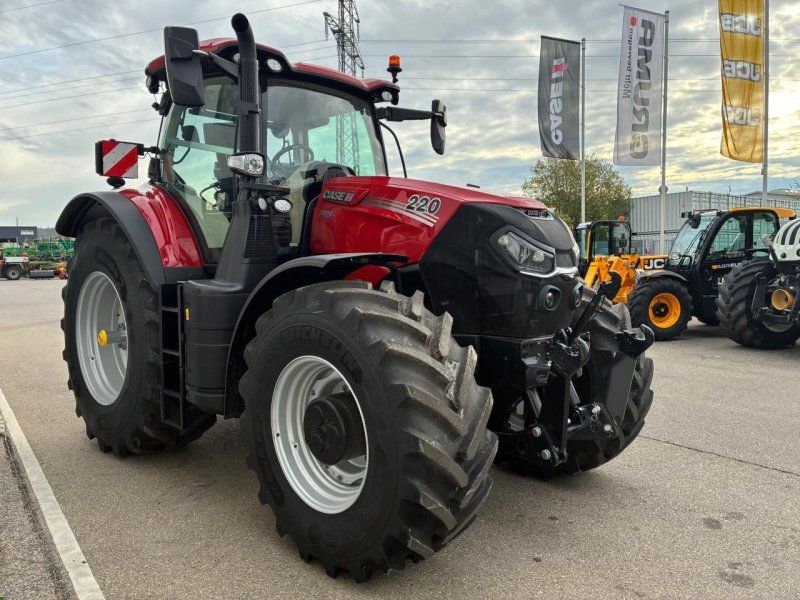 Case IH Puma 220 CVXDrive