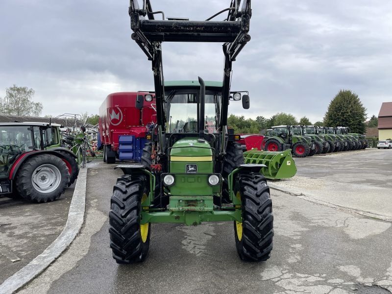 John Deere 2650