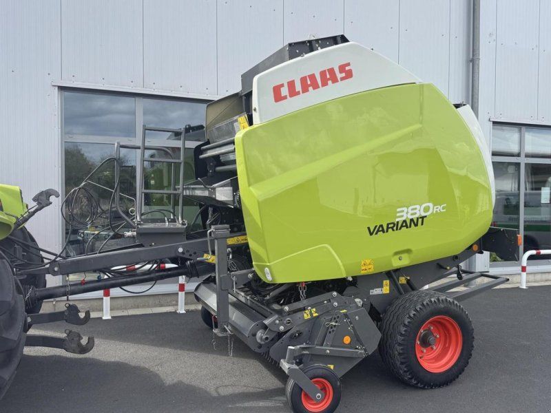 Claas VARIANT 380 RC PRO