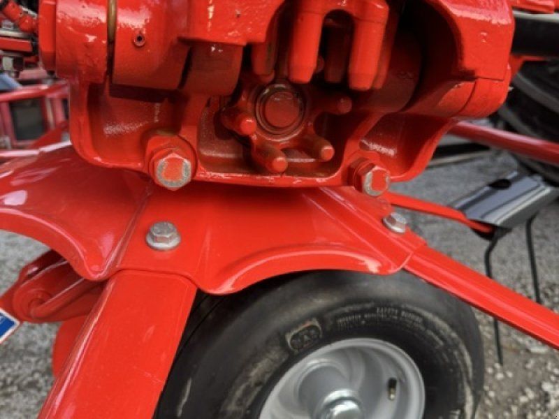 Kuhn GF 8703