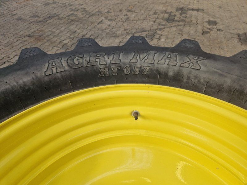 BKT 540/65R34