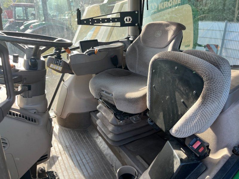 John Deere 6150R