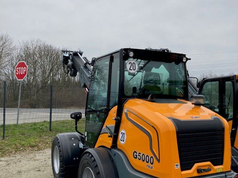 Giant G5000 Tele Radlader