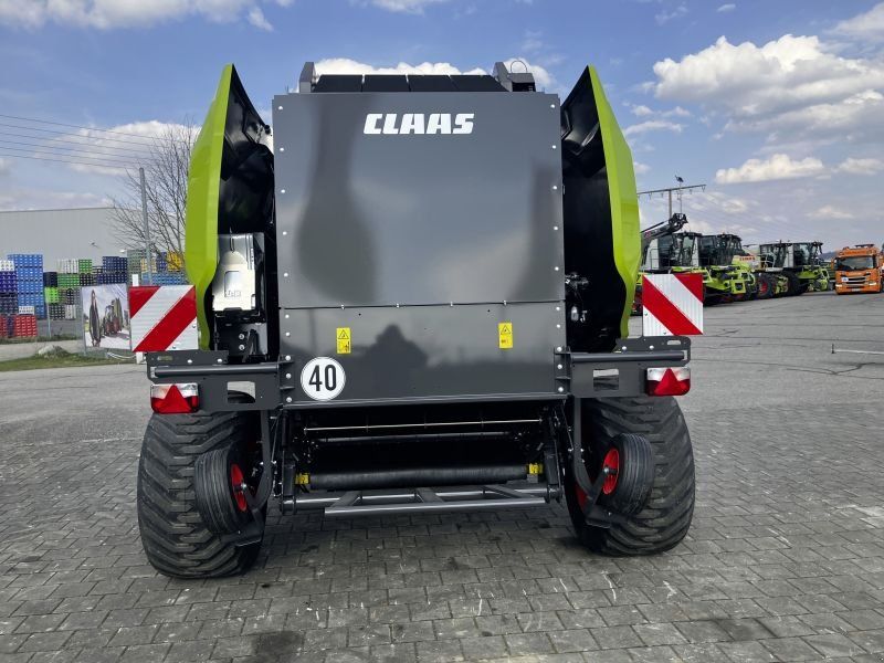 Claas VARIANT 585 RC PRO
