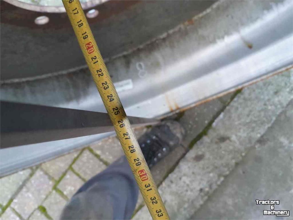 18x42 velg