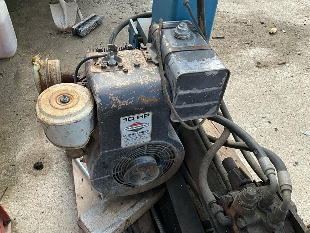 Hydraulischer Holzspalter