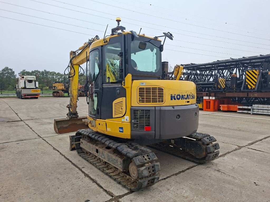 Komatsu PC 88 MR-8