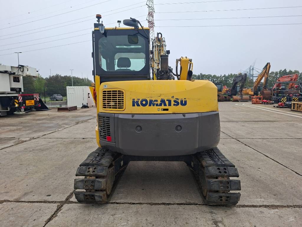 Komatsu PC 88 MR-8