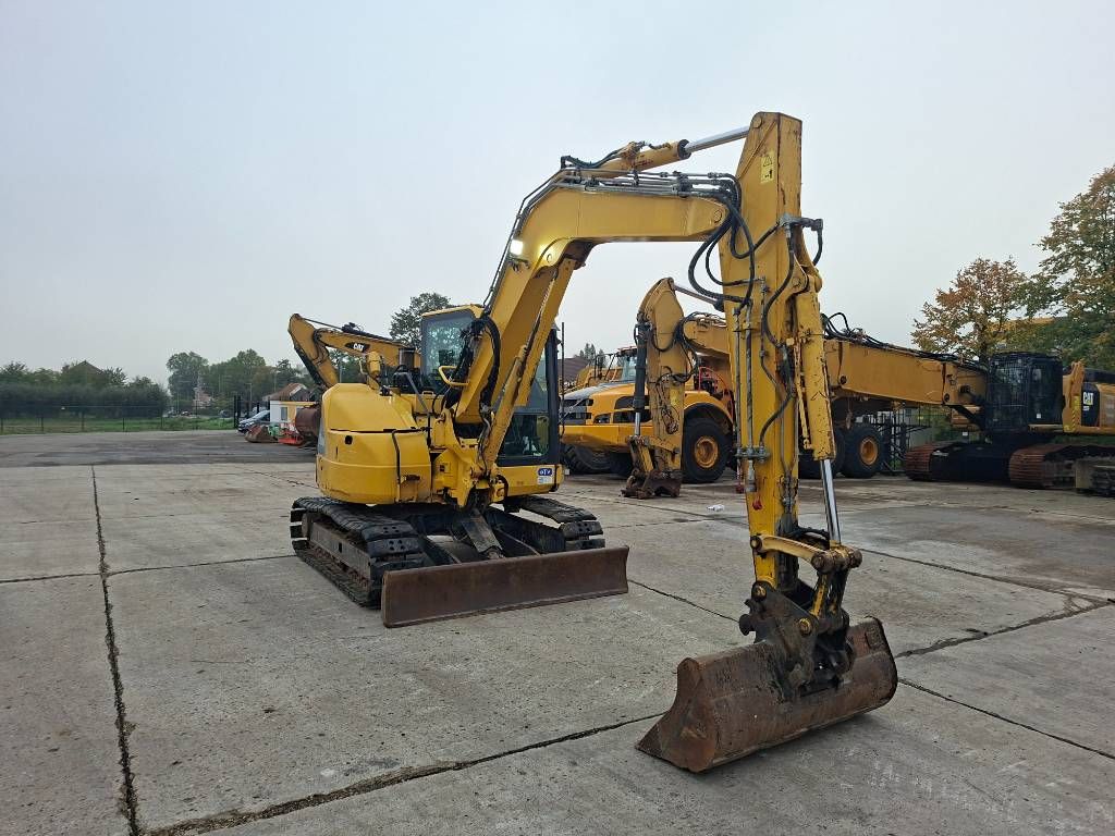 Komatsu PC 88 MR-8