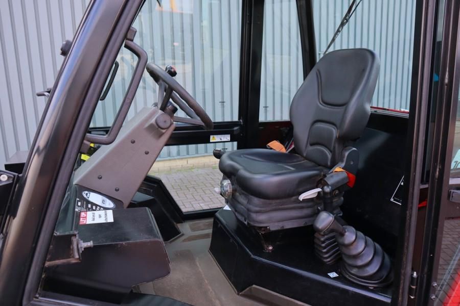 Manitou M50-4 Valid Inspection, Diesel, 4x4 Drive, 5t Capa