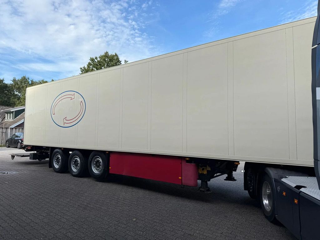 Schmitz Cargobull SKO 24 Thermo King SLX-300D+E 2T LBW Liftas 4365 uur!
